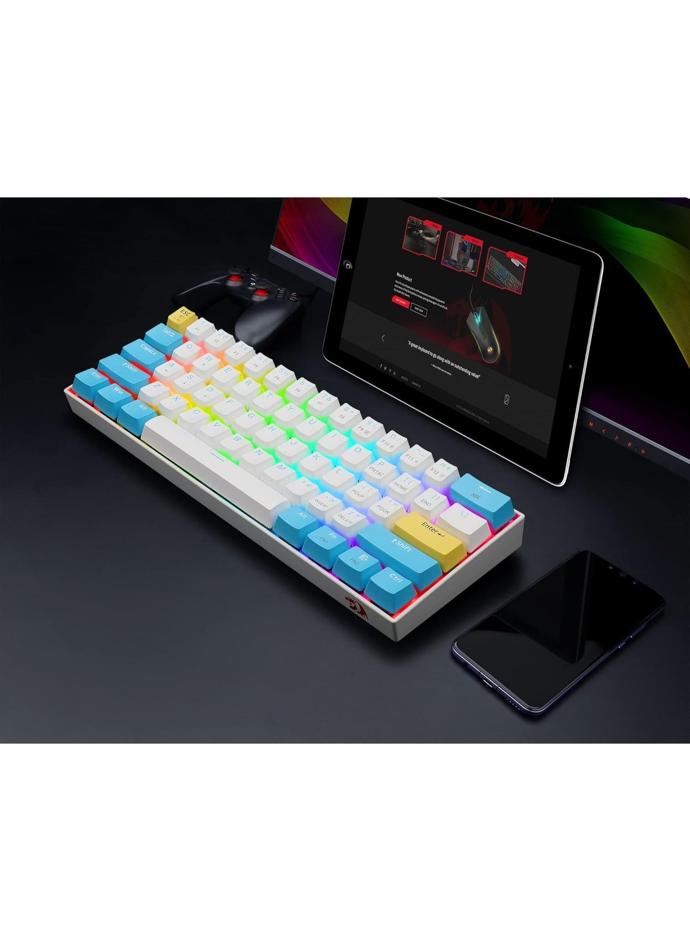 كيبورد Redragon K530W-RGB على سطح مكتب الجيمنج