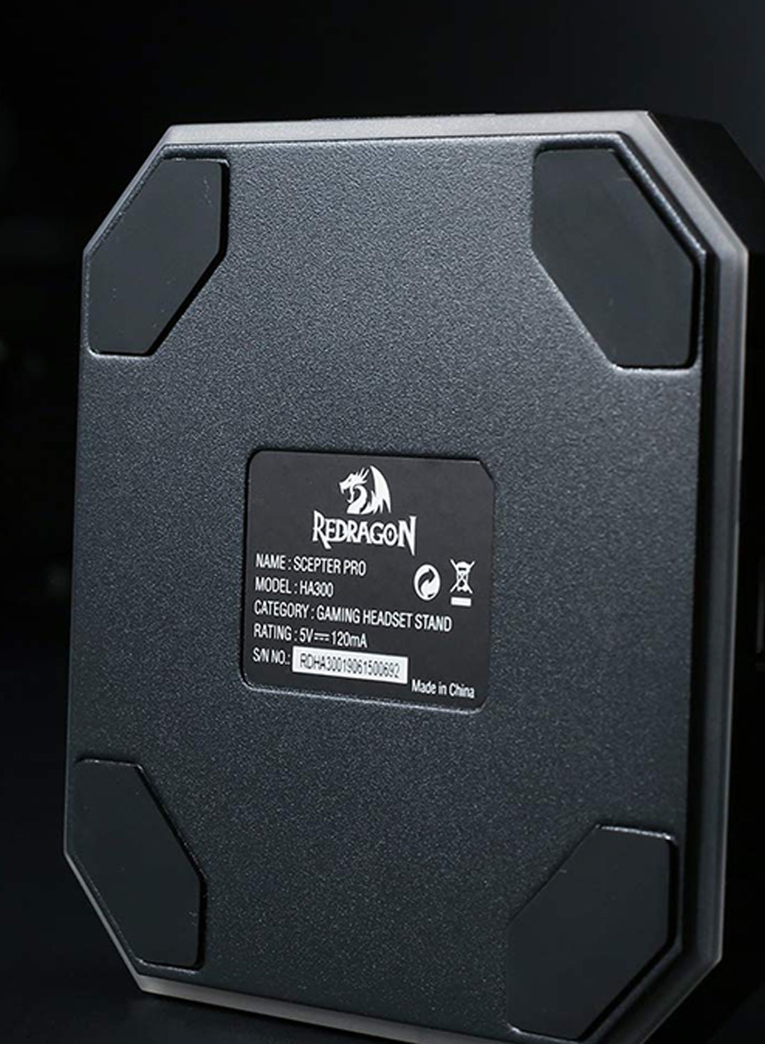 عرض جانبي لسماعة Redragon HA300